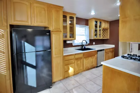 Kitchen - 12549 Taunt Pl, Poway, CA 92064 photo 2 of 4