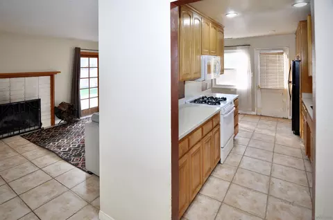 Entry Way - 12549 Taunt Pl, Poway, CA 92064 photo 1 of 2