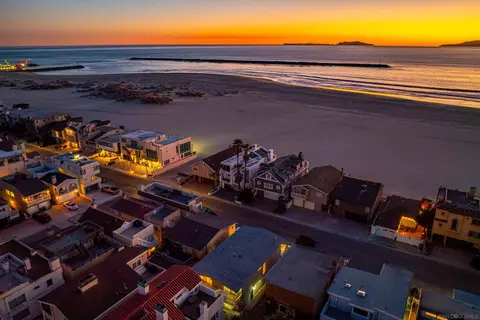 View/Area - 3412 Ocean Dr, Oxnard, CA 93035 photo 16 of 17