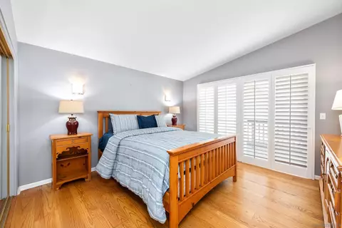 Bedroom - 3412 Ocean Dr, Oxnard, CA 93035 photo 3 of 4