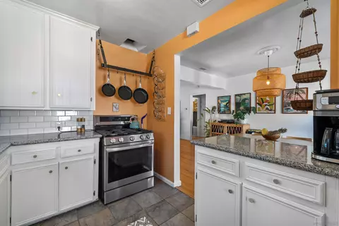 7560 Sturgess Ave, La Mesa, CA 91941 photo 14