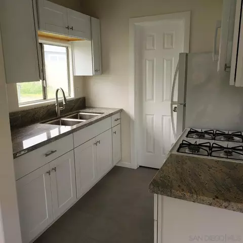 942 D St, Ramona, CA 92065 photo 4