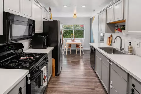 Kitchen - 9793 Mast Blvd, Santee, CA 92071 photo 2 of 5