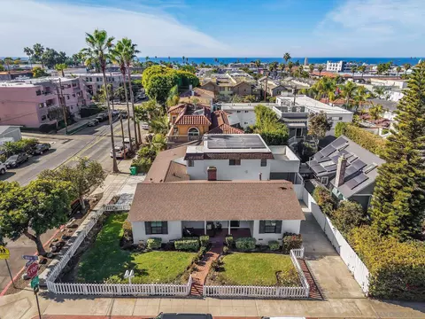 View/Area - 7502 High Ave, Ja Jolla, CA 92037 photo 3 of 6