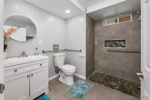9455 Vista Dr, Spring Valley, CA 91977 photo 9