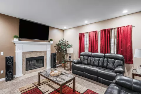 Living - 32662 Bodley Ct, Temecula, CA 92592 photo 1 of 4