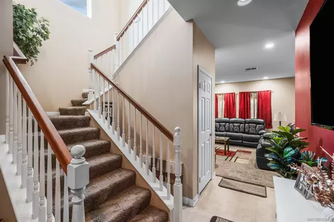 Entry Way - 32662 Bodley Ct, Temecula, CA 92592 photo 1 of 4