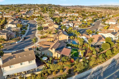 View/Area - 532 Blue Jay, Oceanside, CA 92058 photo 4 of 6
