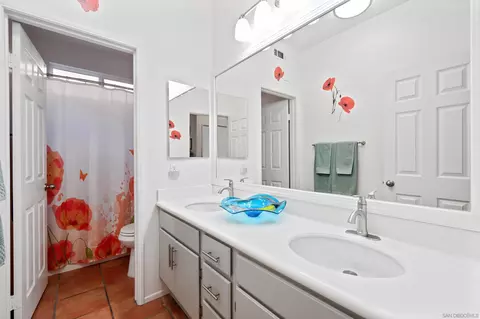 Bath - 532 Blue Jay, Oceanside, CA 92058 photo 1 of 2