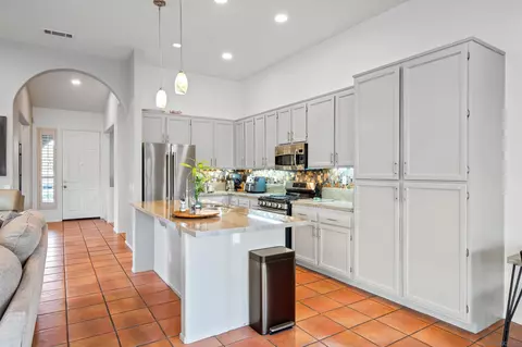 Kitchen - 532 Blue Jay, Oceanside, CA 92058 photo 2 of 4