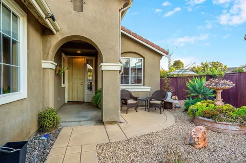 Exterior - 532 Blue Jay, Oceanside, CA 92058 photo 2 of 14