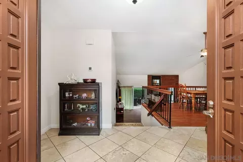 1621 N Ash St, Escondido, CA 92027 photo 4