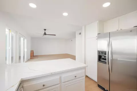 Kitchen - 4242 Dusk Ln, Oceanside, CA 92056 photo 3 of 4