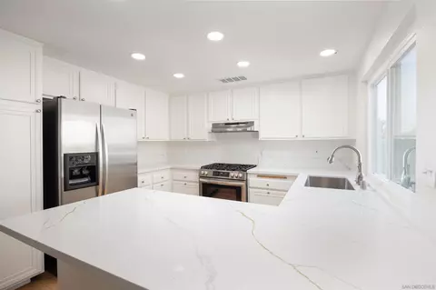 Kitchen - 4242 Dusk Ln, Oceanside, CA 92056 photo 1 of 4