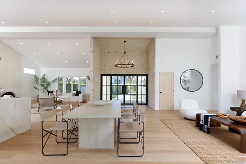 6699 Via Estrada, La Jolla, CA 92037 photo 4