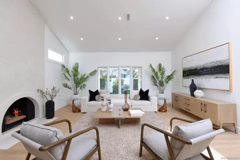 6699 Via Estrada, La Jolla, CA 92037 photo 5