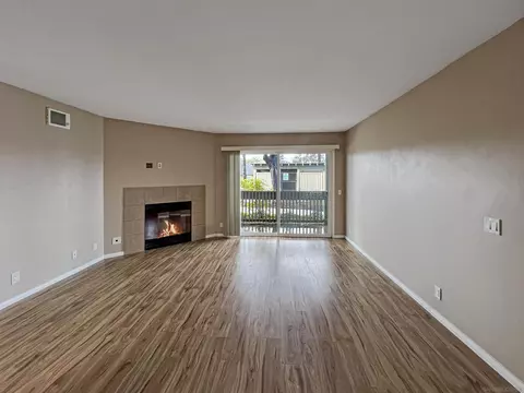 145 W El Norte Pkwy #128, Escondido, CA 92026