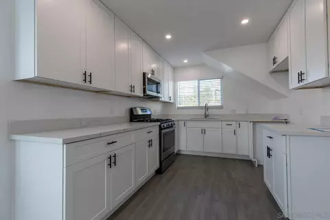 274 Emerson St, Chula Vista, CA 91911