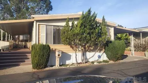 255 Brookside Ln, Oceanside, CA 92056