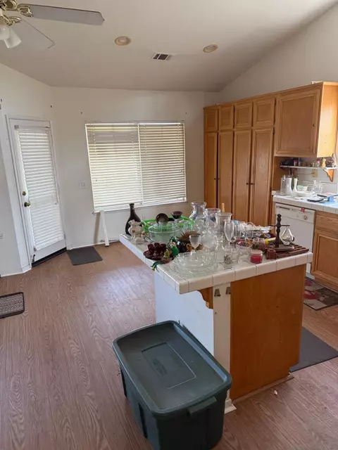 385 Point Windemere Pl, Oceanside, CA 92057 photo 5