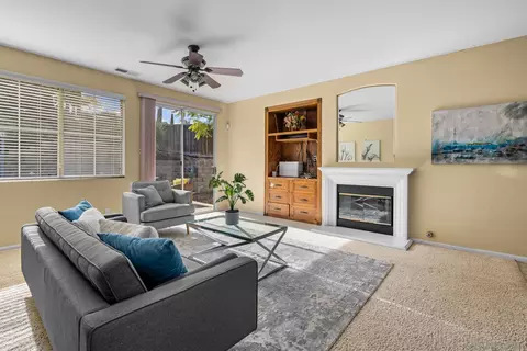 4905 Verona St, Oceanside, CA 92056 photo 9