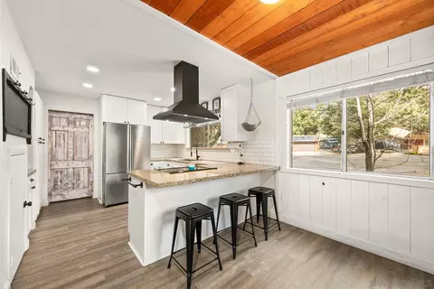 Kitchen - 7705 Calle De Alcalde, Pine Valley, CA 91962 photo 3 of 3
