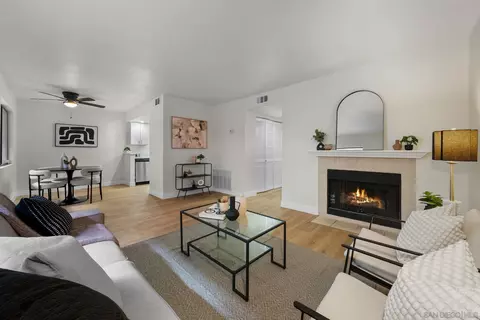 4375 37th St #5, San Diego, CA 92105