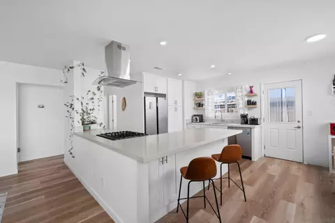 Kitchen - 9651 Maccool Ln, Santee, CA 92071 photo 2 of 5