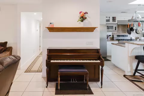 Entry Way - 9925 Summertree Ln, Santee, CA 92071 photo 1 of 3
