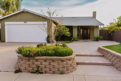 Exterior - 9925 Summertree Ln, Santee, CA 92071 photo 8 of 10
