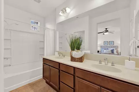 10127 Little Leaf Ln, Santee, CA 92071 photo 35