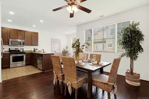 10127 Little Leaf Ln, Santee, CA 92071 photo 13