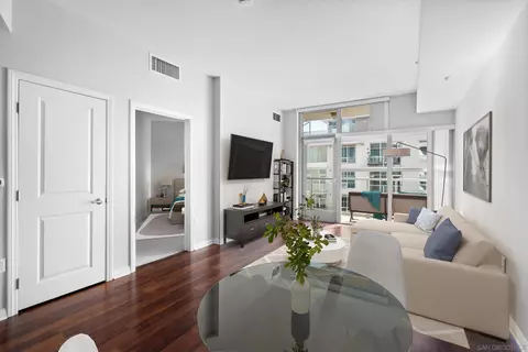 253 10th Ave #627, San Diego, CA 92101