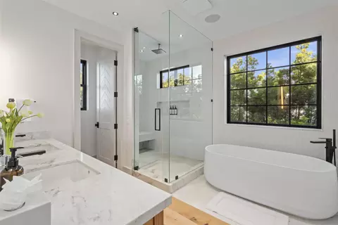 442 Westbourne St #E, La Jolla, CA 92037 photo 13