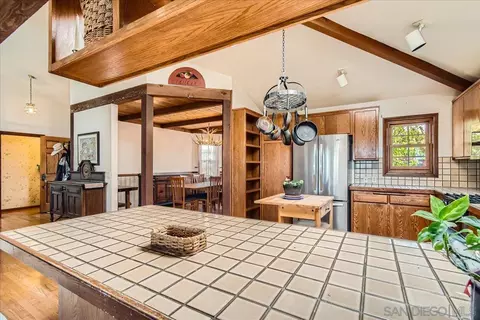 Kitchen - 3975 Highland Dr, Carlsbad, CA 92008 photo 2 of 4