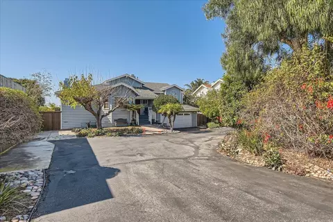 Exterior - 3975 Highland Dr, Carlsbad, CA 92008 photo 2 of 11