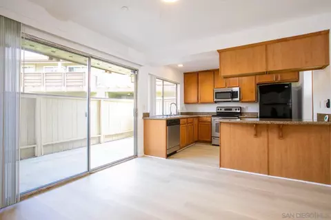 Kitchen - 615 Fredricks Ave #101, Oceanside, CA 92058 photo 1 of 5