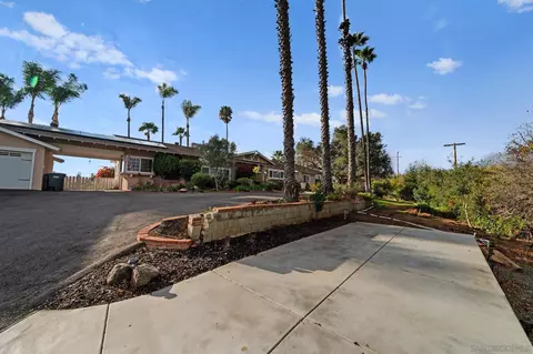 Exterior - 2331 Royal Crest Dr, Escondido, CA 92025 photo 14 of 17