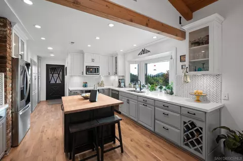 Kitchen - 2331 Royal Crest Dr, Escondido, CA 92025 photo 1 of 3