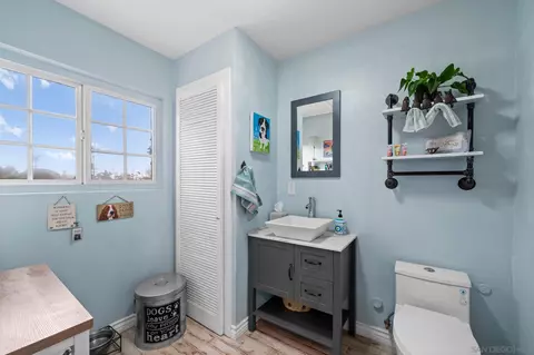 Bath - 2331 Royal Crest Dr, Escondido, CA 92025 photo 1 of 5
