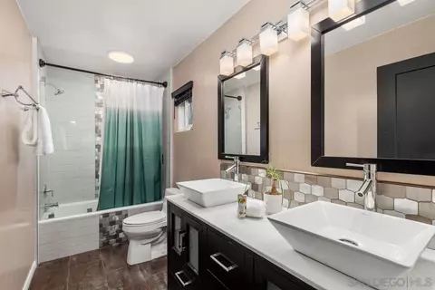 Bath - 7151 Babilonia St, Carlsbad, CA 92009 photo 3 of 3
