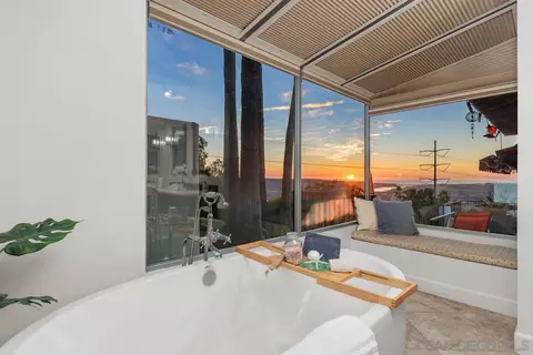 Bath - 7151 Babilonia St, Carlsbad, CA 92009 photo 1 of 3