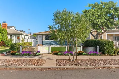 419 H Ave, Coronado, CA 92118 photo 2