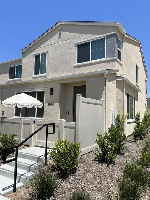 35140 Grove Trl, Fallbrook, CA 92028