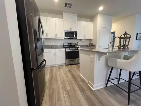 35140 Grove Trl, Fallbrook, CA 92028 photo 9