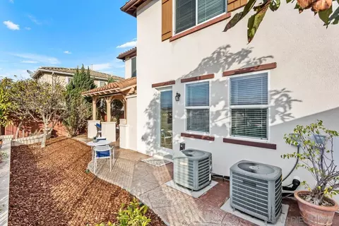 1083 Vista Pointe Blvd, Oceanside, CA 92057 photo 34