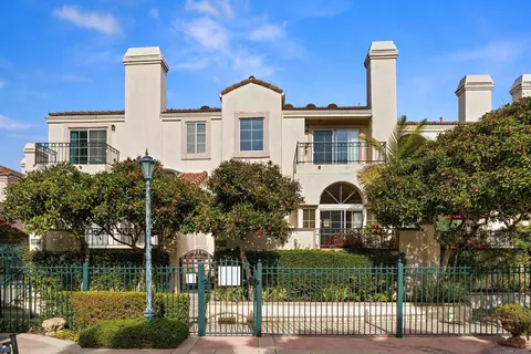 5135 Renaissance Ave #B, San Diego, CA 92122