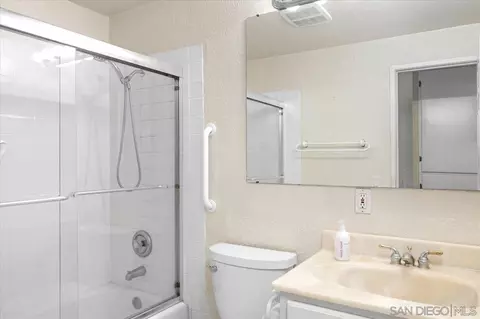Bath - 13350 Carriage Rd, Poway, CA 92064 photo 2 of 2