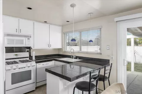 Kitchen - 13350 Carriage Rd, Poway, CA 92064 photo 1 of 2