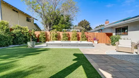Exterior - 14146 Recuerdo, Del Mar, CA 92014 photo 6 of 17